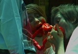 Фильм Рика: Охотница на зомби / Saikyô heiki joshikôsei: Rika - zonbi hantâ vs saikyô zonbi Gurorian (2008) - cцена 2