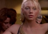 Сериал Ее звали Никита / La femme Nikita (1997) - cцена 5