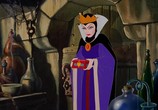 Мультфильм Белоснежка и семь гномов / Snow White and the Seven Dwarfs (1937) - cцена 9