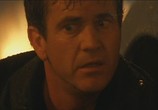 Фильм Смертельное оружие 4 / Lethal Weapon 4 (1998) - cцена 1