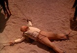 Фильм Караван на восток / Wagons East (1994) - cцена 1
