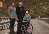 Сериал Узкий мост / One Lane Bridge (2020) - cцена 2