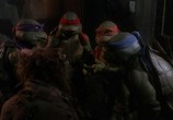 Фильм Черепашки ниндзя: Трилогия: Коллекционное издание  / Teenage Mutant Ninja Turtles Film Collection (1990) - cцена 9