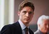 Сериал МатьОтецСын / MotherFatherSon (2019) - cцена 2
