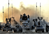 Фильм Безумный Макс: Дорога ярости / Mad Max: Fury Road (2015) - cцена 2