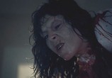 Фильм Гробница / The Shrine (2010) - cцена 9