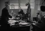 Фильм Это случилось однажды ночью / It happened one night (1934) - cцена 2