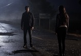 Сериал По ту сторону / Beyond (2017) - cцена 3