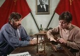 Фильм И Ниночка снимает свои штанишки / Auch Ninotschka zieht ihr Höschen aus (1973) - cцена 3