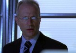 Сериал Матрица: Угроза / Threat Matrix (2003) - cцена 3