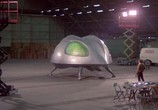 Фильм Кот из космоса / The Cat from Outer Space (1978) - cцена 3