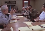 Сцена из фильма 12 разгневанных мужчин / 12 Angry Men (1997) 12 разгневанных мужчин сцена 11