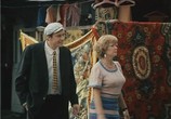 Фильм Любовь и голуби (1984) - cцена 1
